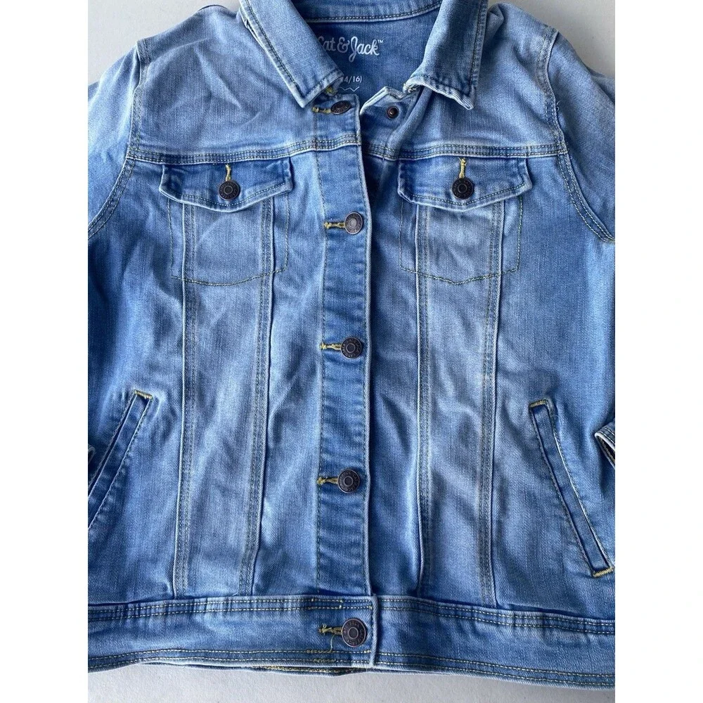 Cat & Jack Denim Jean Jacket Kids XL 14/16 Medium Wash Blue Trucker Snap Front.